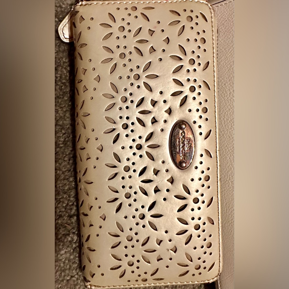 Coach Eyelet Leather Accordion Zip Around Wallet 53331 White Pearl